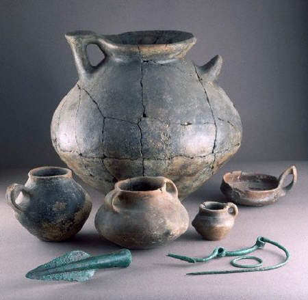 Jugs and Other Artifacts From Pompeii