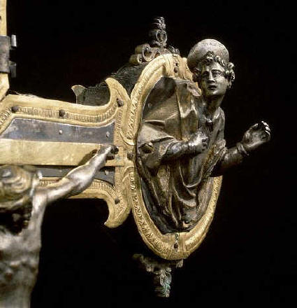 Ciborium Reliquary with Religious Figures in High Relief 14th 